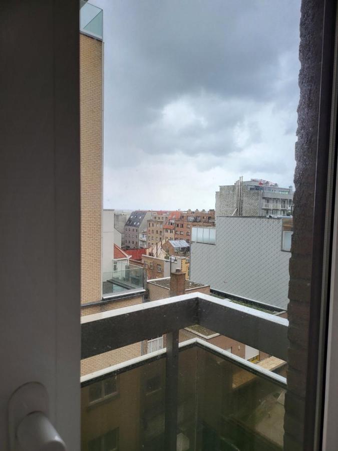 Zeezicht, Volledig Gerenoveerd Luxe Appartement Middelkerke Esterno foto